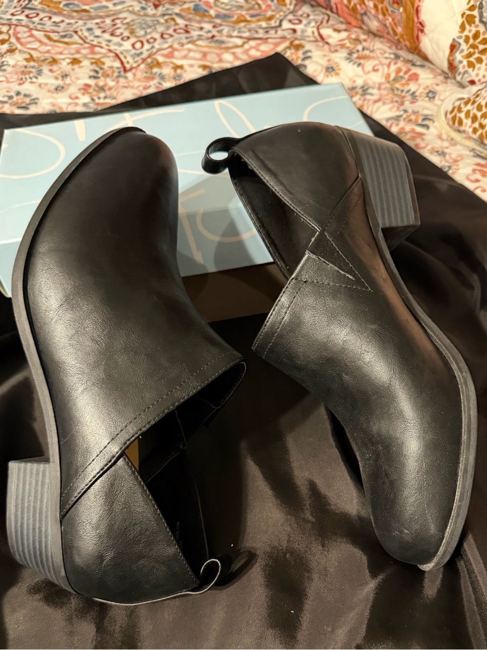 Torrid Black Faux Leather Low Cut Ankle Booties Block Heel size 11.5W